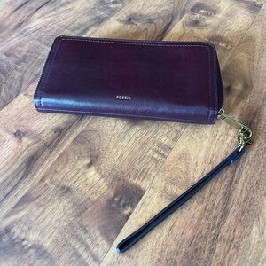 Fossil Dark Red Leather Wristlet
